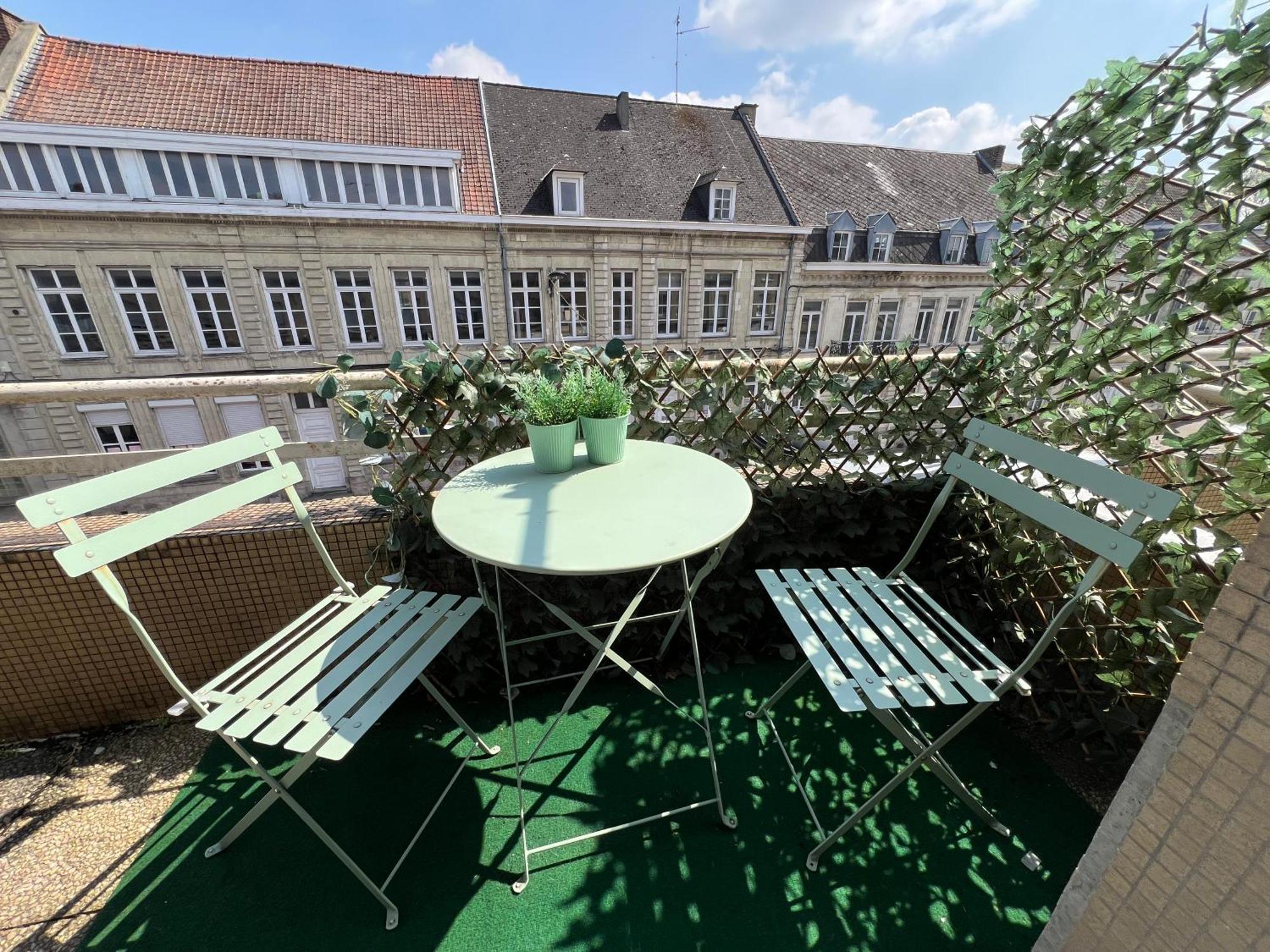 « Stef One « Centre Ville 2 Chambres 3 Voyageurs Valenciennes Kültér fotó